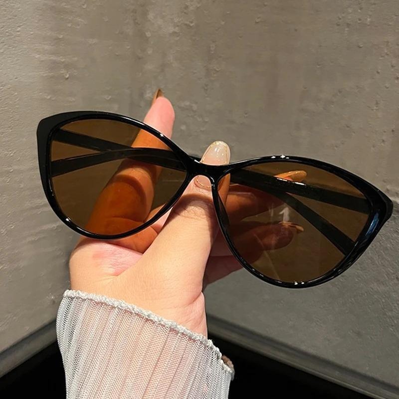 1 adet Retro çerçeve kedi gözü - Vintage Fashion Images incelemesi ve fiyatı